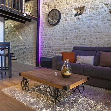 Ferienwohnung Palais Des Reves Niort Exterior foto
