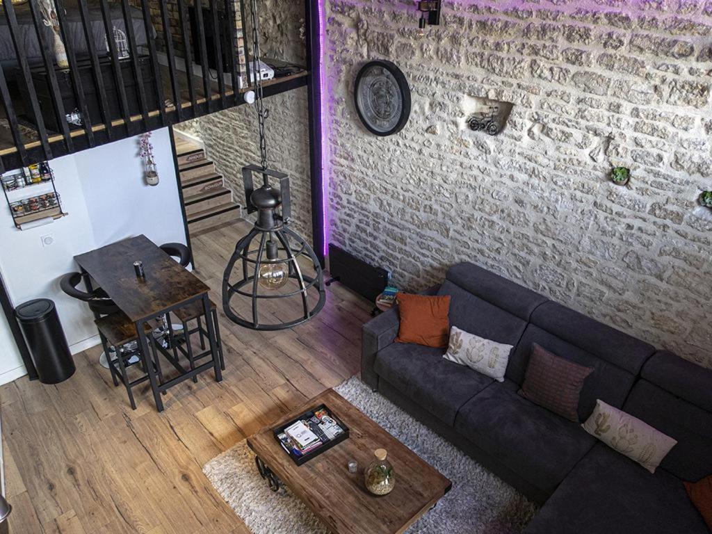 Ferienwohnung Palais Des Reves Niort Exterior foto